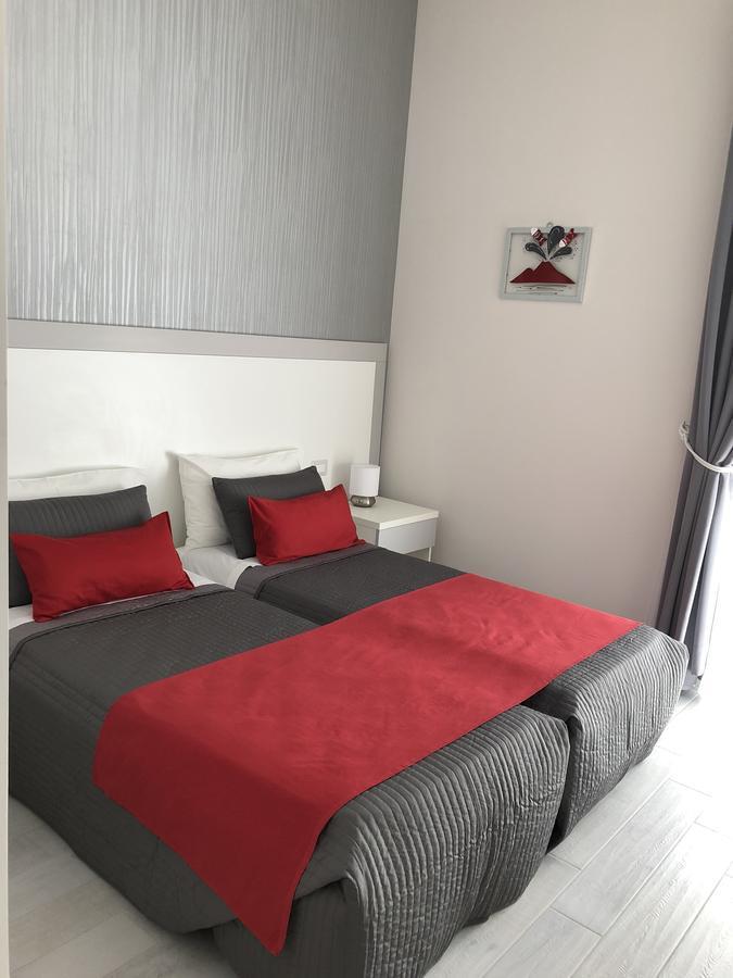 Chiaia Guest House 나폴리 외부 사진