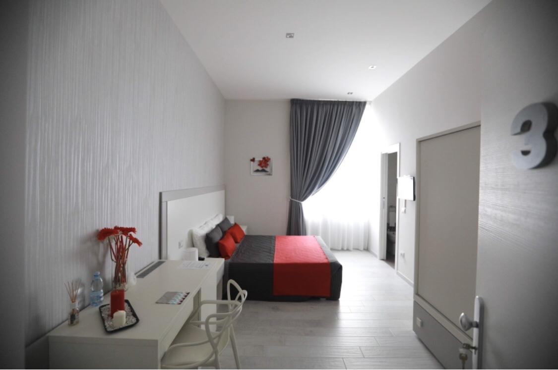 Chiaia Guest House 나폴리 외부 사진