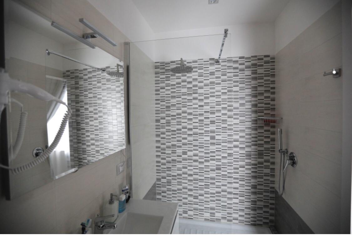 Chiaia Guest House 나폴리 외부 사진
