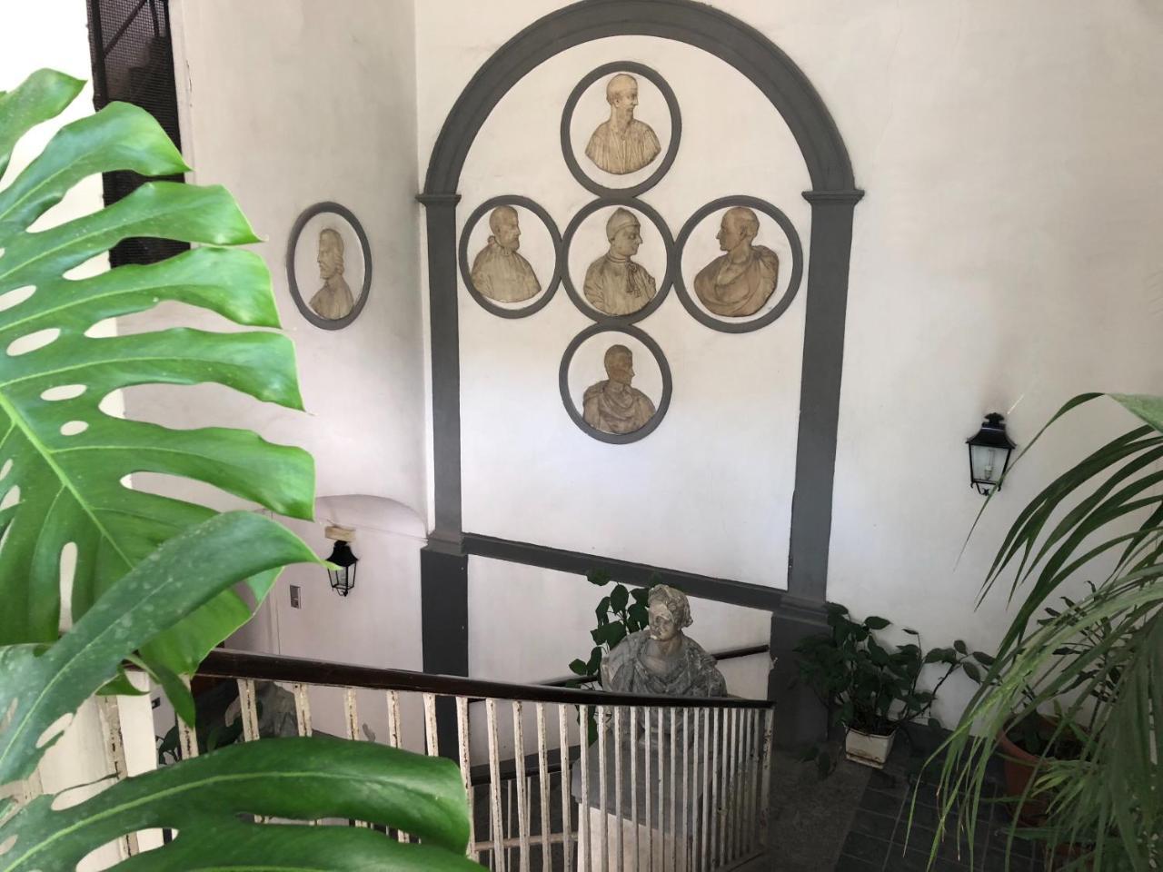 Chiaia Guest House 나폴리 외부 사진